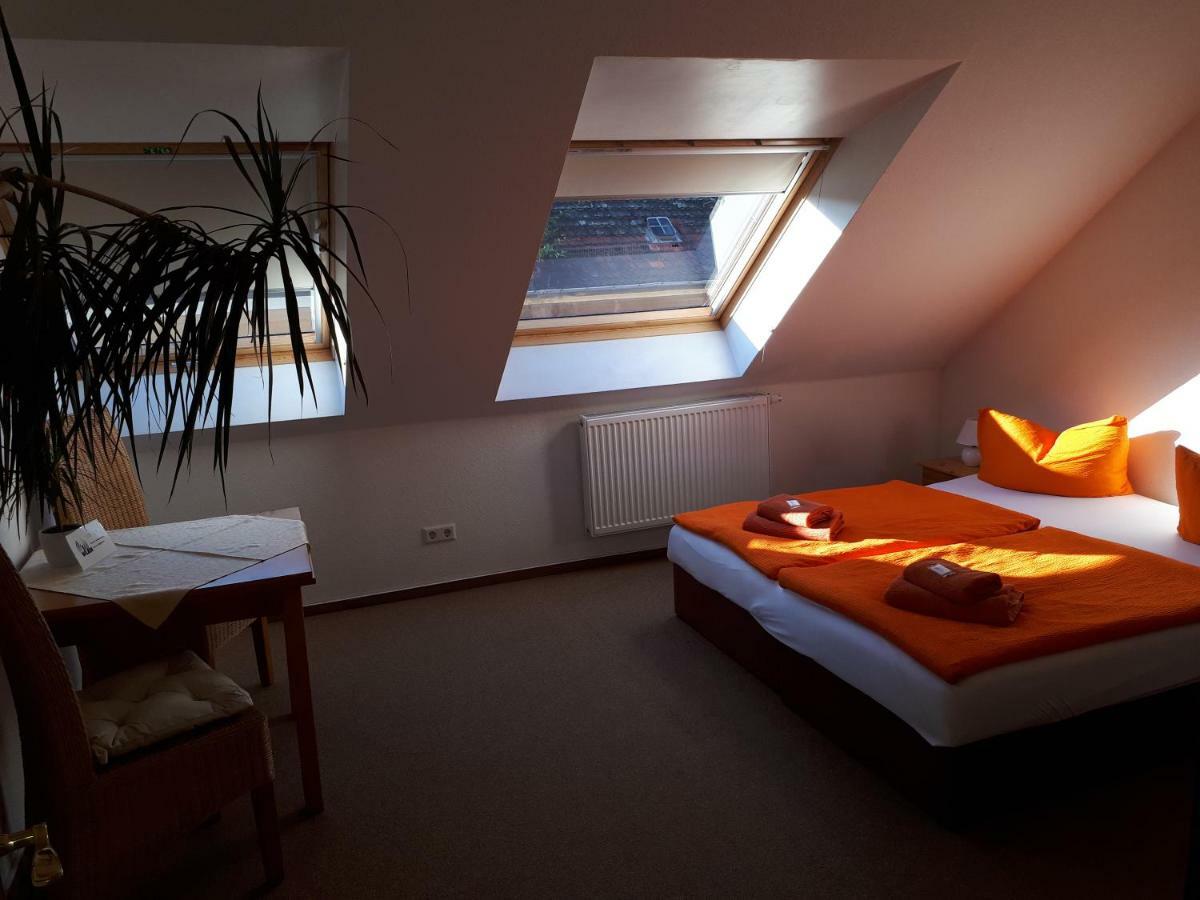 Pension Zum Birnbaum Brandenburg  Buitenkant foto